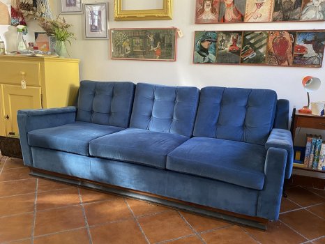 DIVANO VELLUTO AZZURRO
