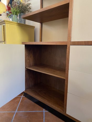MOBILE SECRETAIRE IN RADICA