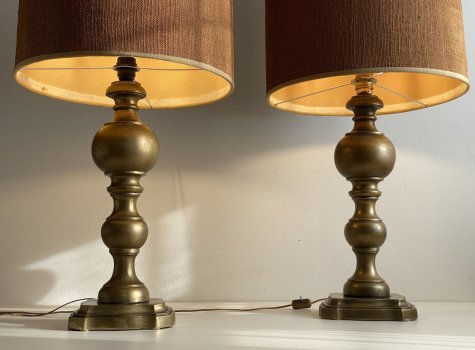 COPPIA DI LAMPADE BASE IN BRONZO