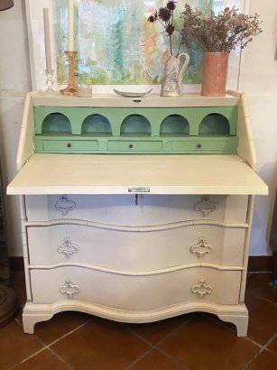 MOBILE SECRETAIRE